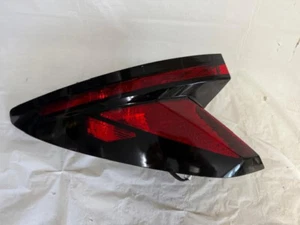 OEM 2022-2024 Hyundai Tucson LH Left Driver Side Halogen Tail Light Lamp - Picture 1 of 5