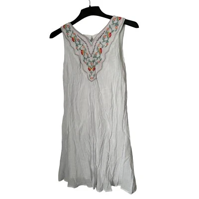 Vestido Luxology sin mangas blanco gasa bordado forrado talla L. Foto 1 de 3