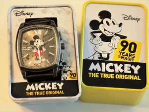 Neue Mickey Mouse 90th Anniversary Disney Armbanduhr in Sammlerstück Metalldose - Bild 1 von 8