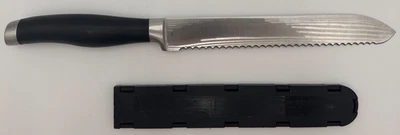 Cuchillo de talla dentado vintage retirado de chef mimado de 9" con funda Foto 1 de 4