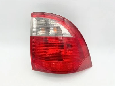 2002 - 2005 Saab 9-5 Wagon PASSENGER Side Tail Light OEM Foto 1 de 4