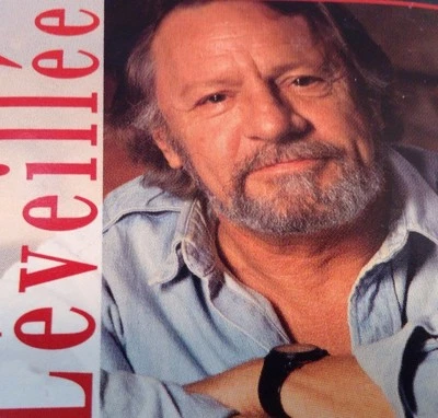 CLAUDE LEVEILLEE Tape Cassette ENFIN REVIVRE 1995 Aube Canada AUBE4-0295 - Image 1 of 4