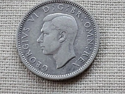 1943 Sixpence - Image 1 of 2