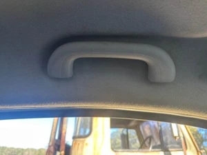 2014 Hyundai i20 PB Left Passenger Grab Handle All Trims 12-18 #B352 - Picture 1 of 12