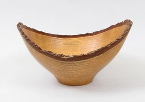 Cuenco Vic Wood Artista Firmado Torneado a Mano 8.25" Roble Borde Corteza Natural Australia - Imagen 1 de 14