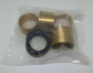 KIT DE JUNTA Y CASQUILLO HORQUILLA ESTRELLA BSA C15 B40 40-5019 40-5020 40-5049 HECHO EN REINO UNIDO - Imagen 1 de 1