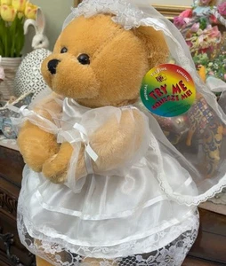 PBC INTERNATIONAL PLUSH ANIMATED SINGING WEDDING BRIDE BEAR CHANTILLY LANE - Picture 1 of 8