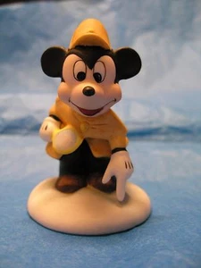 RARE Grolier - Disney's Mickey Mouse Detective Porcelain Figure - Picture 1 of 5