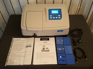 ZUZI Spektralphotometer UV/Visible 4211/50 - Bild 1 von 11