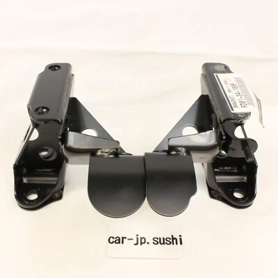 Mazda Genuine RX-7 FD3S Front Stabilizer Bracket Left & Right FD01-34-180E /160F - Image 1 of 4