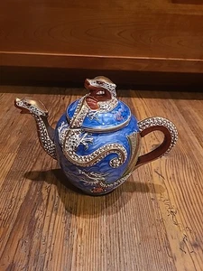 VTG Mid 19th Cent Japanese Kutani Blue Moriage Dragonware Teapot Hand Paint 7.5" - Picture 1 of 15
