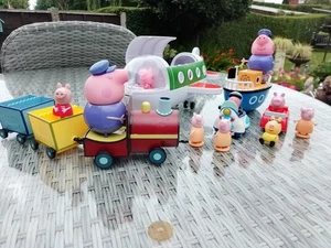 Peppa Pig Toy Bundle. - Picture 1 of 8