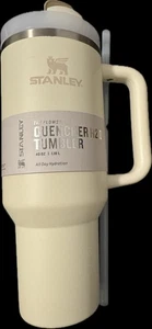 Vaso Stanley Quencher H2.0 con mango y pajita 40 oz crema - Imagen 1 de 3
