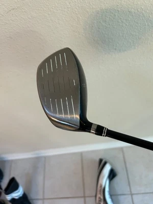 Driver Tour Edge V25 (10*) regular-grafito con cubierta de cabeza bonito (derecha) Foto 1 de 4