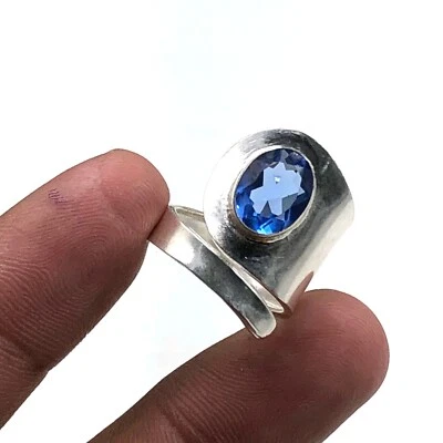 Anillo de plata de ley 925 con piedras preciosas de tanzanita hecho a mano anillo de joyería para regalo Foto 1 de 3