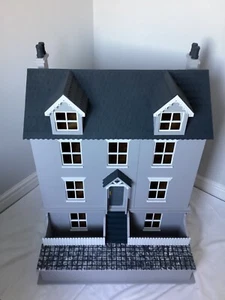 Willow Cottage Dolls House & Basement (finished project) - Picture 1 of 16