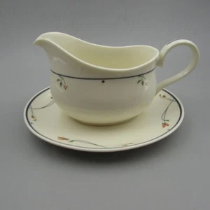 Gorham Town & Country China ARIANA Gravy Boat with Underplate - Used - Picture 1 of 3