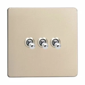 Interruptor de luz de palanca Varilight XDNT3S cromo satinado sin tornillos de 3 velocidades de 1 o 2 vías - Imagen 1 de 1
