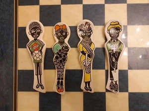 4 x Vintage Hand Painted African Ceramic Novelty Kitchen Utensil Spoon Rests - Picture 1 of 10