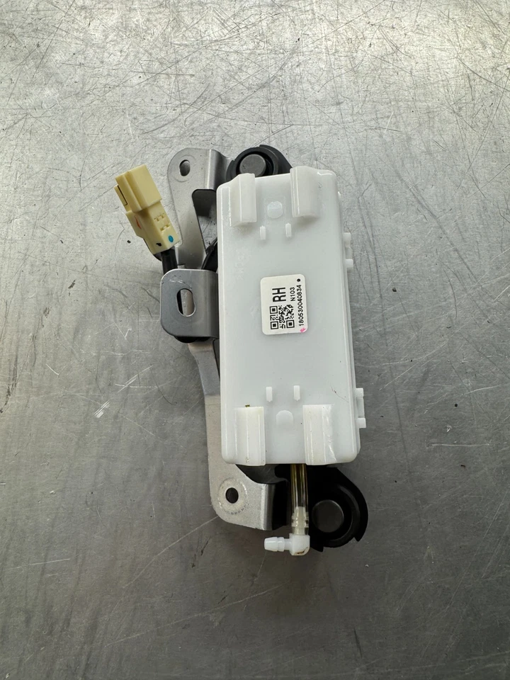 Bomba de aire cojín lado pasajero derecho 18-22 Lexus LS500 LS500h OEM 180530040834 Foto 1 de 4