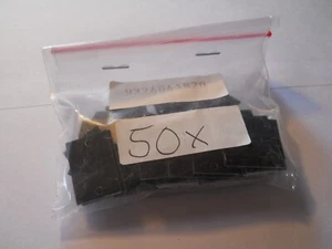 50 x KENNZEICHENSCHILDER 18 x 26 mm SCHWARZ ELOXIERT -NEU / OVP- - Imagen 1 de 3