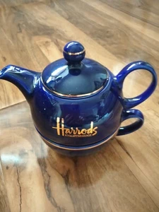 Harrod's Knightsbridge Sadler Teapot Blue Made In England - Picture 1 of 11