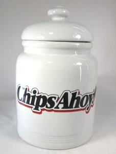 Tarro de galletas - CHIPS AHOY! - Cerámica Blanca con Letras Negras 10" con Tapa Vintage - Imagen 1 de 7
