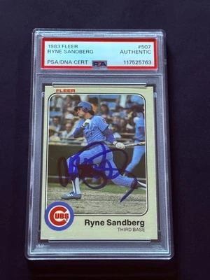 Autógrafo firmado por Ryne Sandberg 1983 Fleer #507 (RC) novato PSA ADN Foto 1 de 3