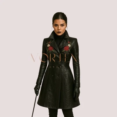 Women's Embroidered Black Lambskin Leather Trench Coat | Floral Rose Design - Imagem 1 de 3