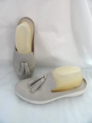 Fitflop Women's Superskate Leather Slip On Mules-Size 9US - Image 1 of 4