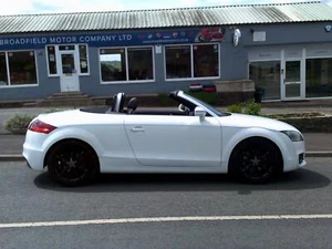 2011 11-reg Audi TT 2.0 TDi Quattro Roadster manual in white - Picture 1 of 24