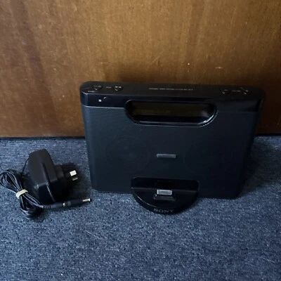 Sony Personal Audio Docking System 30-Pin iPod Dock RDP-M7iP - Image 1 of 4