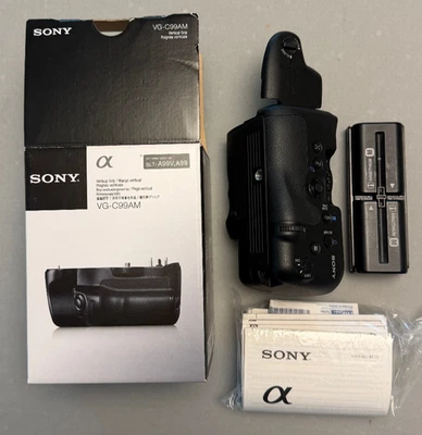 Sony VG-C99AM Vertical Grip für Alpha 99 - Funktionshandgriff - Handgriff - Bild 1 von 4