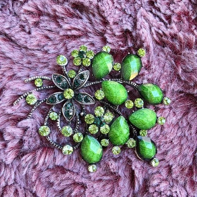 Broche prendedor mujer con cristales y piedras naturales flores Foto 1 de 4