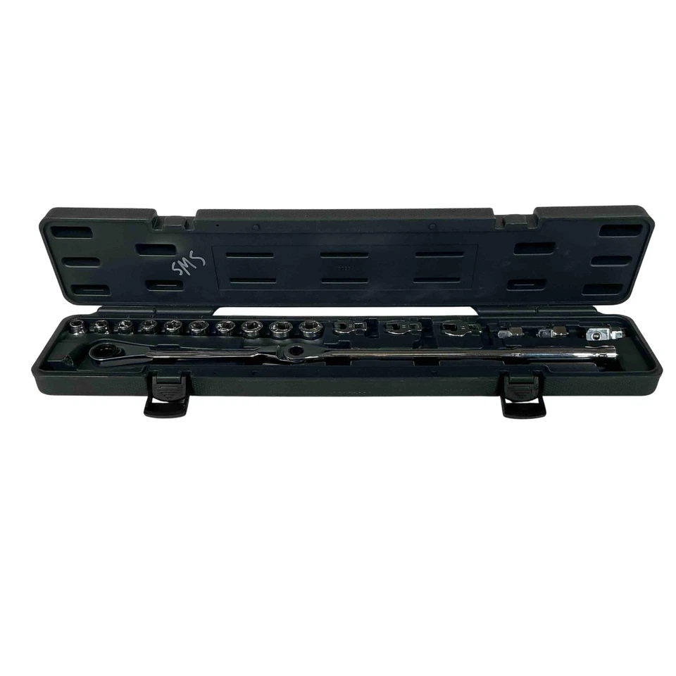 Matco MESBT17W Extended Reach Ratcheting Serpentine Belt Master Tool Kit - Image 1 of 4