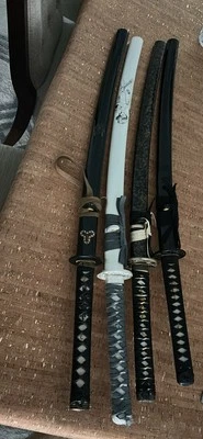 4 Katakana — 第 1/2 张图片