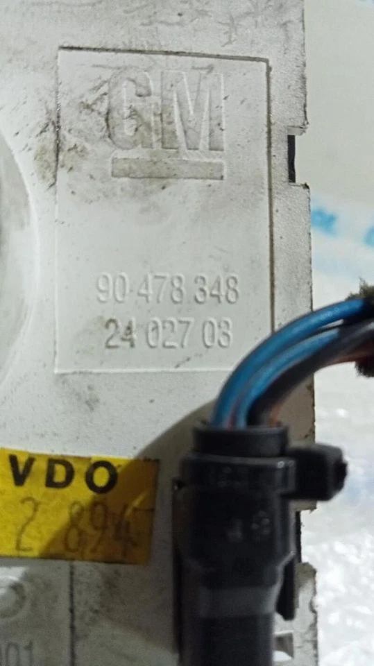 90478348 schermo multifunzione per OPEL VECTRA A GLS 1988 95519 - Immagine 1 di 3