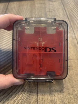Nintendo DS Rojo Transparente 16 en 1 *solo tiene capacidad para 8* Cartucho Estuche de Transporte para Tarjetas Foto 1 de 4
