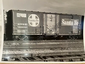 B&W print 8"x10" ATSF #22932 BX-86 40' plug door outside ribbed boxcar - Picture 1 of 2