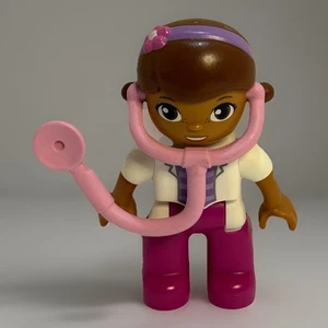 Lego Duplo Figure Doc McStuffins Posable 2,75" - Foto 1 di 5