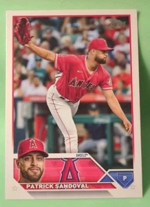 2023 Topps Serie 1 - Patrick Sandoval #327 - Los Angeles Angels - Imagen 1 de 2