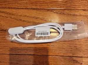 Arlo New Ultra, Utra 2, Pro 4, Pro 3, Spotlight Magnetisches Ladekabel - Bild 1 von 3