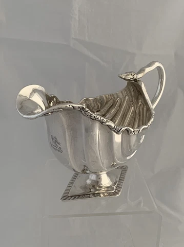 Sterling Silver GRAVY BOAT / SAUCE BOAT 1901 Birmingham SNAKE HANDLE Antique Cover