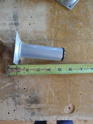 NOS Hafele 4 件套迷你桌腿 4 英寸高,30 毫米直径。 银色铝制轻型A — 第 1/4 张图片