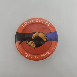 Caja de botín mayo 2015 Unite Pin excelente estado envío gratuito y rápido  - Imagen 1 de 2