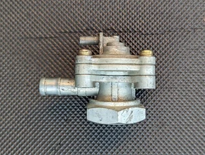 Original Honda XL 650 V Transalp RD11 Benzinhahn Unterdruckhahn Kraftstoffhahn  - Bild 1 von 4