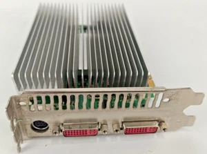 Scheda video interna Nvidia 8600GT DVI TV-Out 512mb DDR3 PCI-Express fanless - Picture 1 of 2