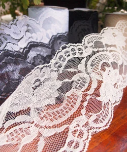 4" wide x 10 yards Floral Pattern Lace Chantilly trim for bridal Ribbon - Choose - Picture 1 of 5