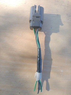 86-95 300 Zx Villager   Nissan Pick Up 4 & 6 Cyl  pigtail wires Distributor  - Image 1 of 4