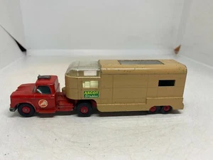 Matchbox King Size K18 Artic Horse Box - Picture 1 of 12